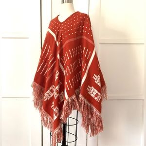 REVERSIBLE Cream and Orange Knit Poncho